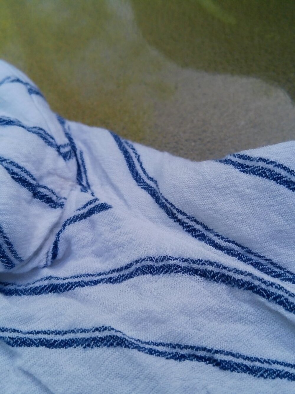 AMERICAN EAGLE BLOUSE WHITE BLUE STRIPE SIZE SMALL GOOD CONDITION - Picture 2 of 9